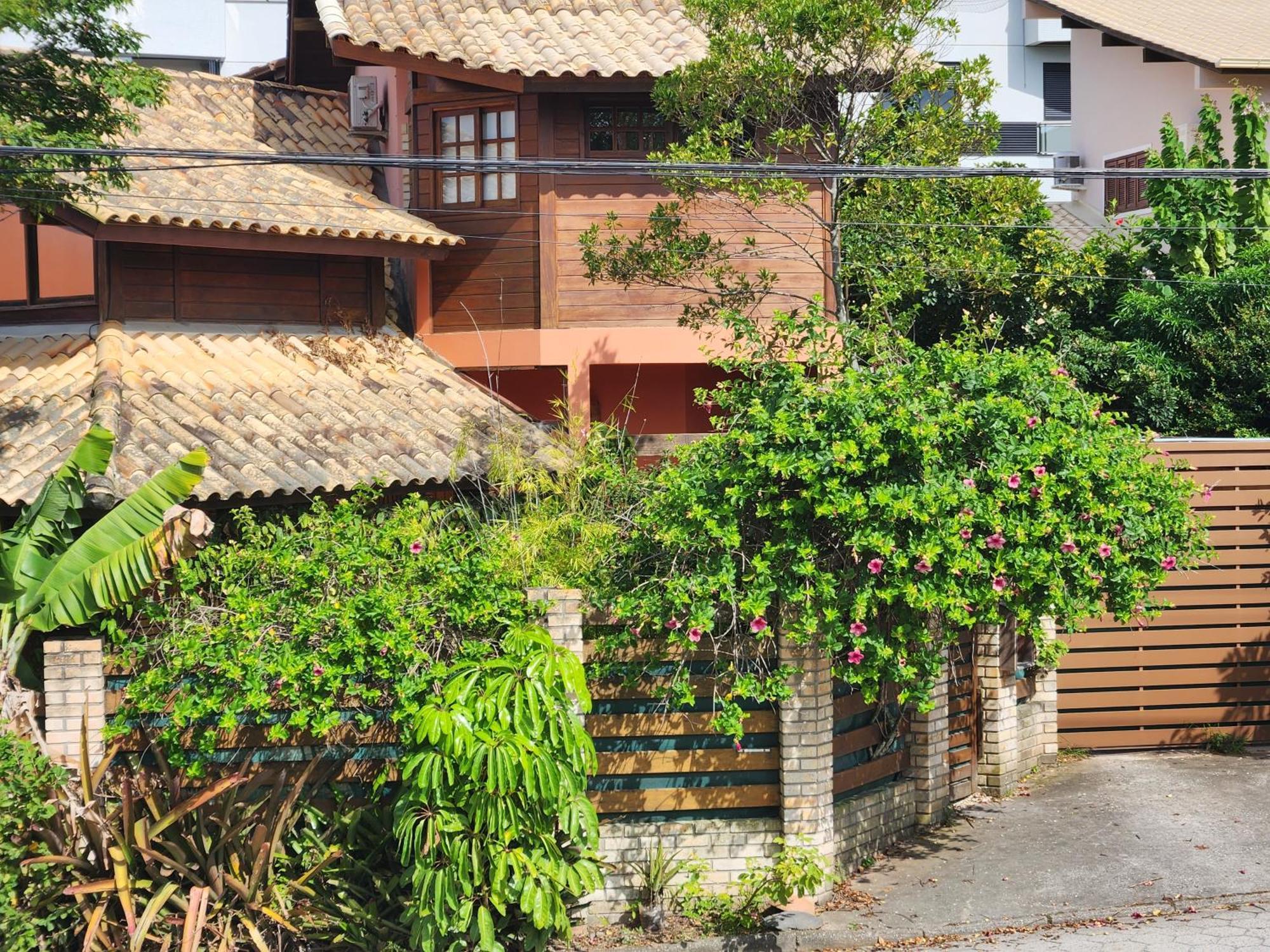 Floripa Guest House - Florianopolis — Photos 1